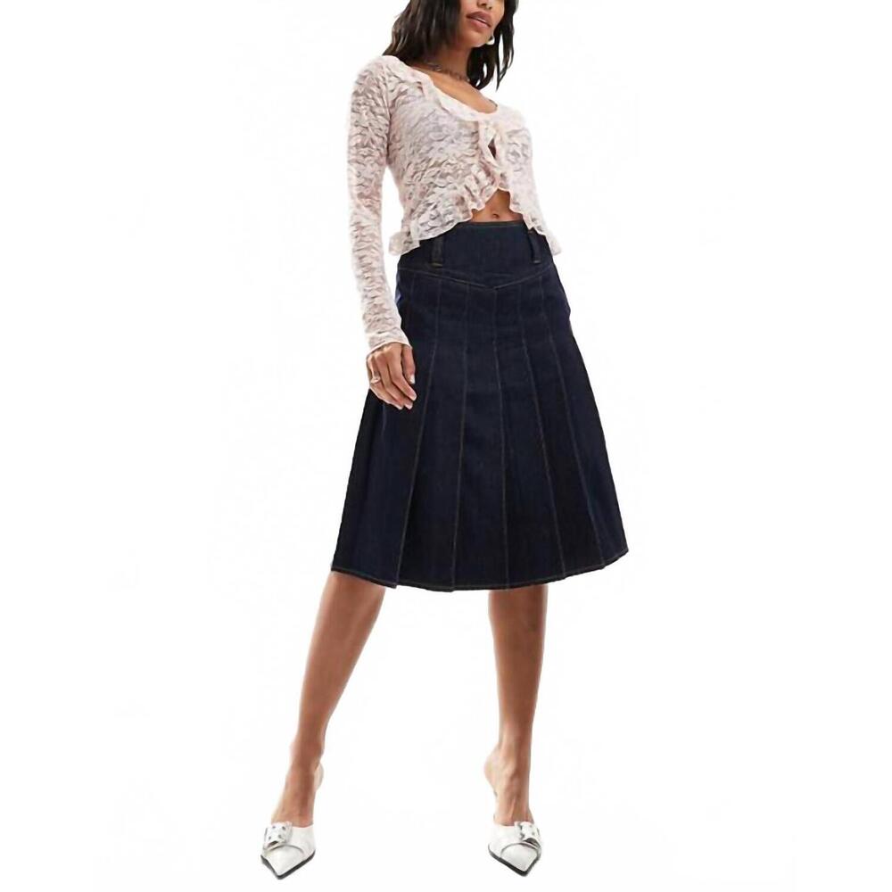 NEW URBAN REVIVO denim pleated skirt in indigo blue